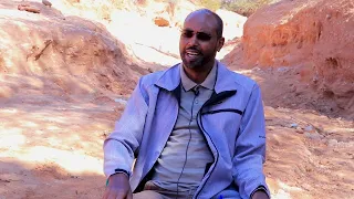 Lixle ayaanu ku nidhi Doolow iyo Mustaxiil no bedel, Maxamed Kaahinna,  Mujaahid Miino Qaybti: 8-aad