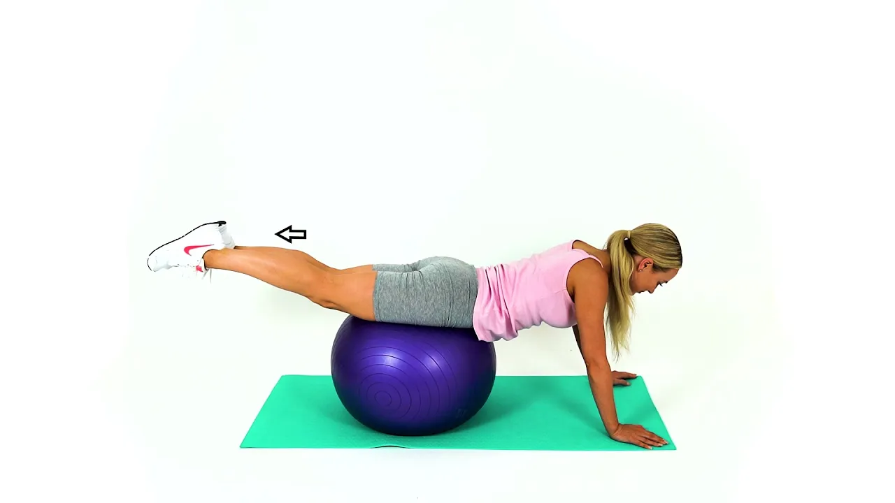 Image Knee Tuck su Fitball