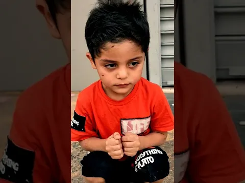 ابكي بحرقه على هذا الطفل الجائع 😥😥