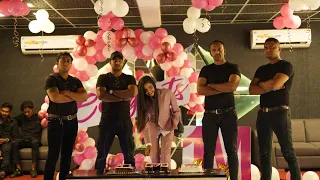 THE BIGGEST  CELEBRATE OF 1 MILLION !!  🎉 VLOG  /.  I  Priya Tiwari 🥳