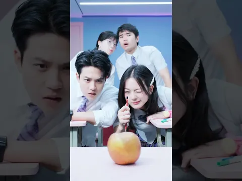 Mindblowing Pencil Hack in Class! ✏️😱 #linhchihihi #messyclassroom #schoolcrush #schooldrama