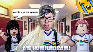 FINGI SER UMA MENINA NERD NO ROBLOX E ME HUMILHARAM | Escola dos ratão #6