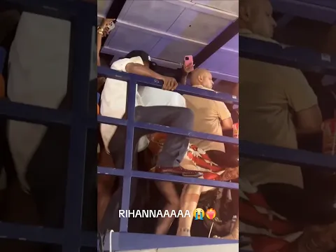 Rihanna and Rocky in Barbados tonight 😭😭😭