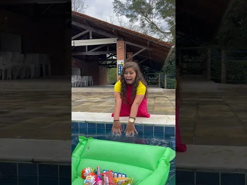 Can't reach sweets 😱😵😵‍💫😮‍💨 #funny #funnymoments #mood #comedy #collor #nature #like #shorts