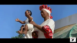 Chant Marial en Langue Moore   Mont Carmel Burkina Faso
