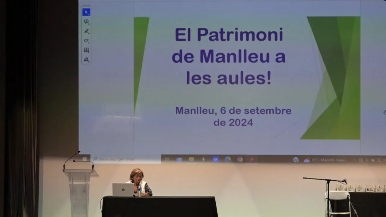 Mercè Puntí fa la conferència inaugural del curs escolar a Manlleu