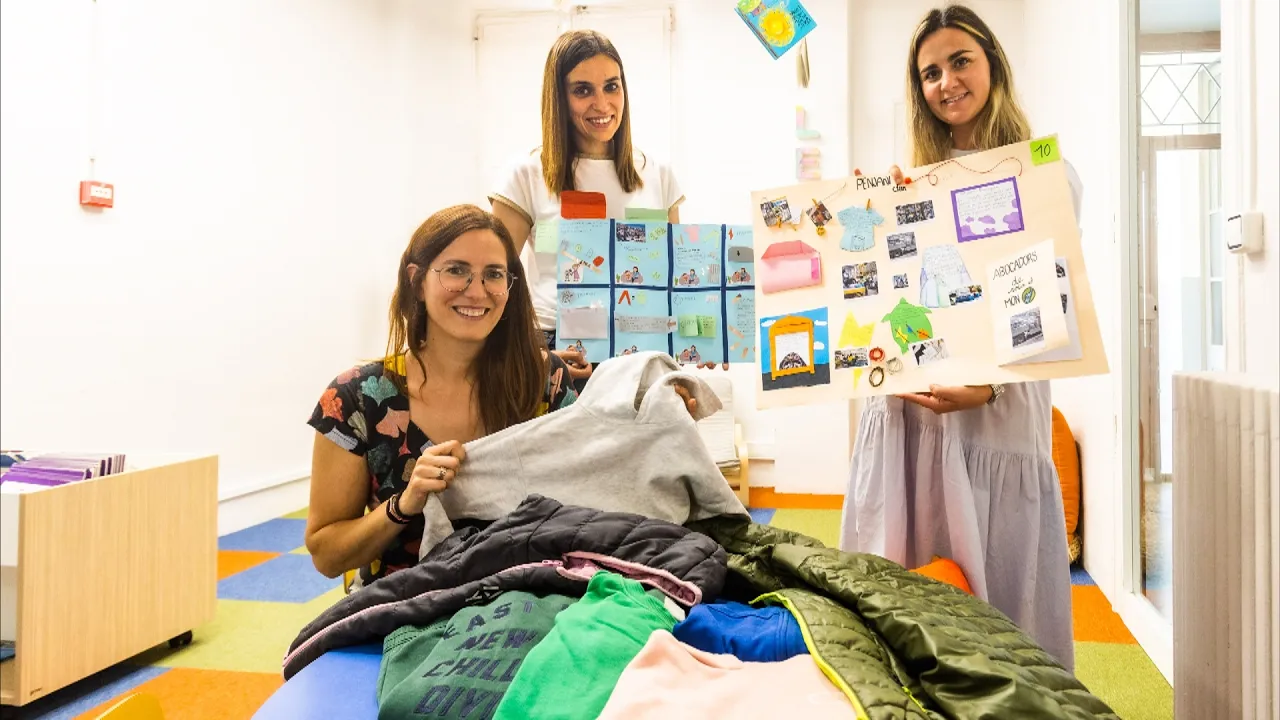 El FEDAC Vic impulsa un mercat d’intercanvi de roba, per donar-hi una segona vida