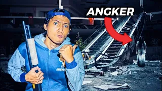Aku Nekat MASUK MALL TERBENGKALAI Demi Fansku (SAMPAI KETEMU HANTU!)