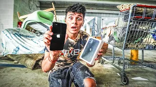 ACHEI UM IPHONE NO LIXO AINDA FUNCIONANDO! *inacreditável*