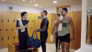 لما تروح الجيم وتشيل اوزان ثقيلة😁اضحك مع هشام جمال وعمرو وهبه واللي هيحصلهم في الجيم😅