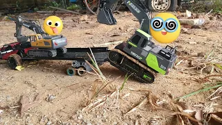 Excavator big can't get in the truck