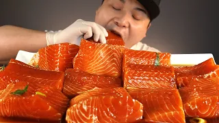 밥도둑 연어장을 통으로  먹어보자~!! 리얼사운드 ASMR social eating Mukbang(Eating Show)