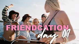 BÉBÉ SHOW: FRIÉNDCATION DAY 1