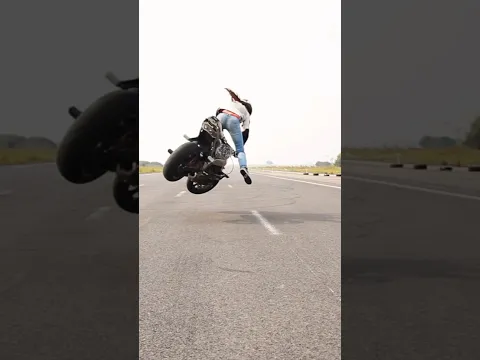 2013 vs 2023 😅😅 #stunt #bike #bikergirl #fail #motorcycle #moto #stuntgirl