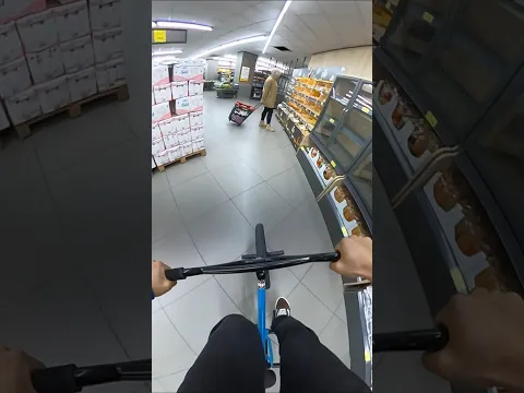 BİM’de Bmx sürüyorum ! Bmx riding in the market  #bmx #bisiklet #bike #youtubeshorts #shorts