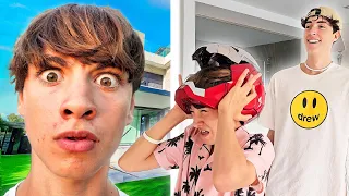 Intento Ser Normal en la Epic House Pero no Puedo!
