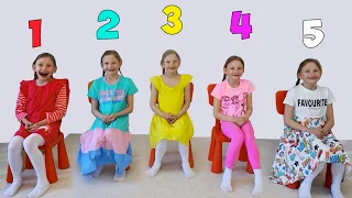 5 Alenas playing and learning Magic at school Compilation