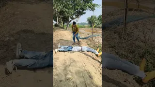 ৪ পা 😱