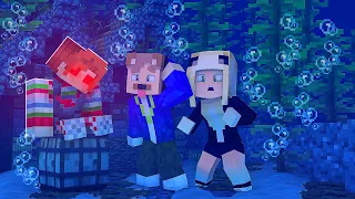 DIE PUPPE DER OMA HAT UNSERE BASE VERFLUCHT UNTER WASSER!