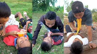 Outdoorfood SIMPLE and USEFUL Wow SMART IDEA People Share Fafa Jelly in Forest #Viral #survival #cam