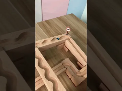 Wooden track ball, the ball runs on the track, count how many turns it makes