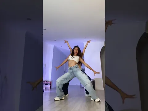MONEY PULL UP DANCE CHALLENGE Asian Girl Version // KRISSHA + DASURI