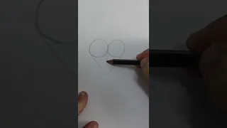 Como desenhar um coração perfeito - how to draw a heart