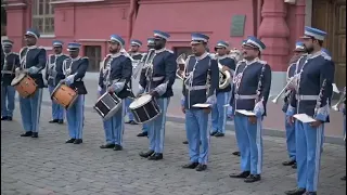 Qatar police band spasskaya tower 2021 red square 1 موسيقى الشرطة