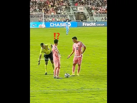 Messi 200 IQ Moment😂