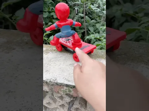 She Was Trying to Rescue Spider-Man, but Kept Catching the Wrong Characters