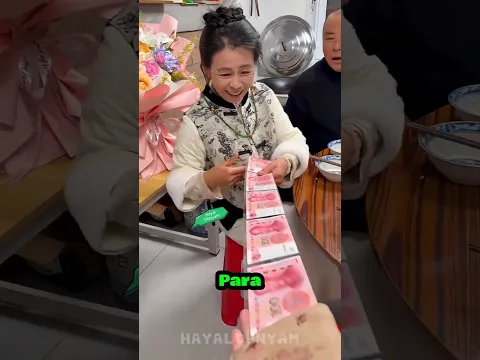 İlk Maaşıyla Annesine Öyle Bir Sürpriz Yaptı ki 🥹🍫💸