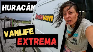 😰Vanlife EXTREMA Viviendo en una Van Durante el Huracán