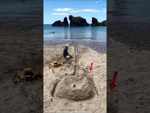 The child could not hold the water .#shorts #shortvideo