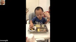 #人类幼崽成长记 #可爱的小吃货 #吃东西样子真可爱 #自主进食的宝宝最可爱