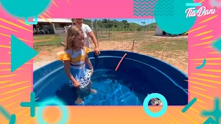 NADANDO COM OS PATINHOS