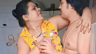 पुष्पा मूझे काबू मे रखना चाहती है