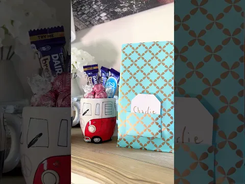 How to gift wrap a mug.  It’s nice to be back, how are you? xx #gift #diycrafts #giftideas