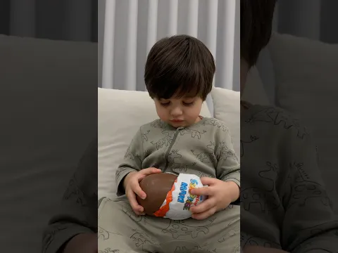 ATLASA DEV ÇİKOLATALI YUMURTA ALDIM! İÇERİSİNDEKİ OYUNCAĞI ÇOK SEVDİ! 🤭