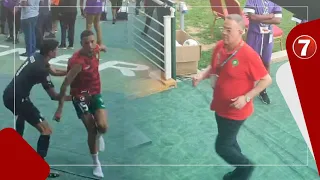 مالم تشاهده عبر التلفاز ... الإعتداء على النصيري من طرف لاعبي الكونغو والقجع يتدخل في آخر لحظة
