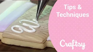 How to Use a Cookie Projector for Piping Letters