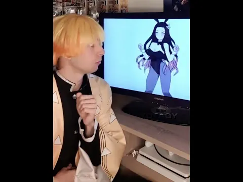 Zenitsu is shocked 💀🤣 #demonslayer #anime #cosplay #kimetsunoyaiba