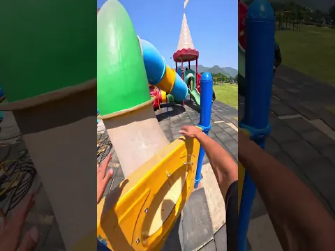 Bela ciao playground parkour chasing pov