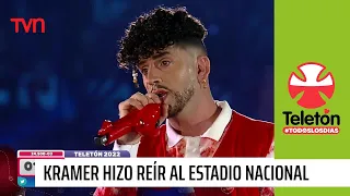 Stefan Kramer hace reír al estadio nacional con su personificación de Bad Bunny