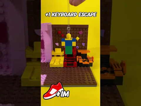 LEGO NOOB vs CAPPUCCINO BALLERINA! 😱 Insane Roblox Treadmill Challenge! #roblox
