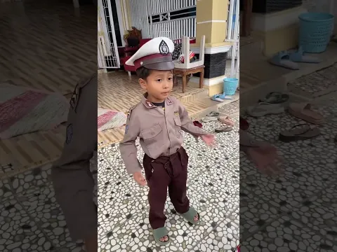 Vidio kocak dan gokil @nyaikembang1nyaikembang1 /bertukar profesi 😅
