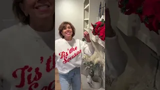 How to decorate your fireplace for christmas