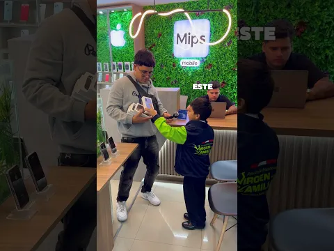 ROMPIÓ SU CELULAR Y LE COMPRÉ UNO NUEVO 🎁