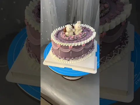 Production process, step-by-step tutorial, retro style today😀🎂 #TomorrowlandWithYouTube