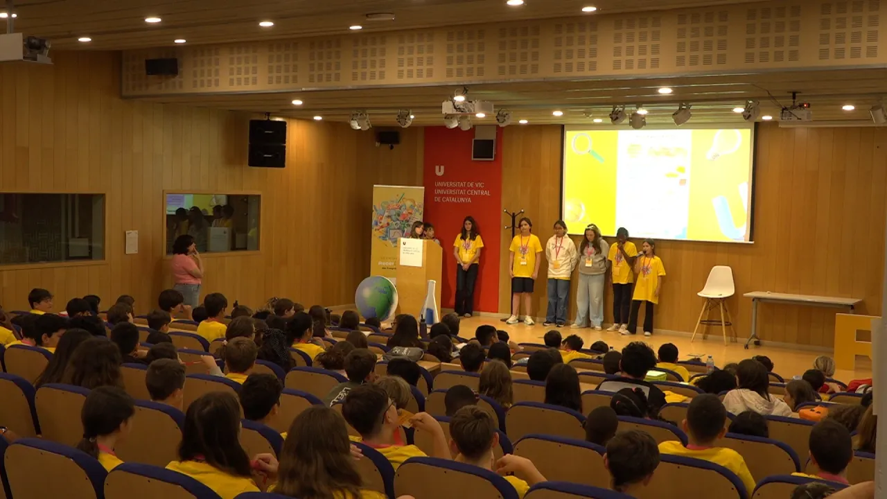 La Universitat de Vic acull un dels congressos territorials de la 10a edició de Recerkids