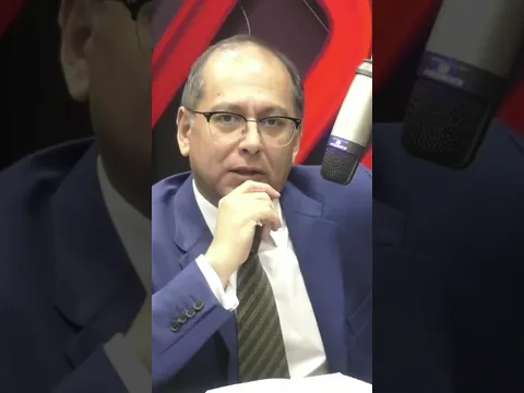Los periodistas económicos que mienten/engañan al pueblo cometen terrorismo financiero #hugoportillo